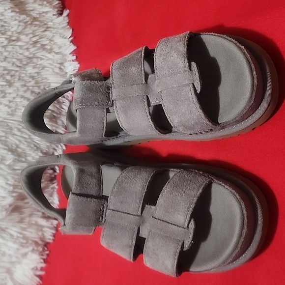 UGG Gray Goldenstar Strap sandals - Picture 3 of 9